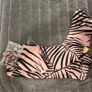 Kona sol size medium swim suit top